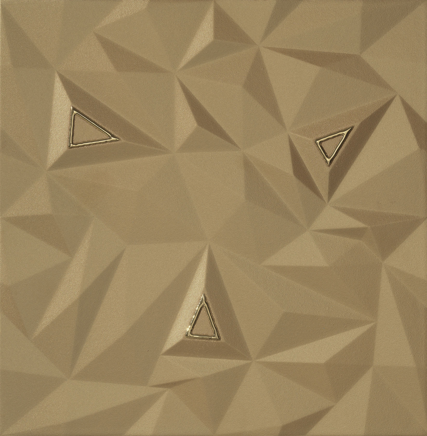 ПЛЭЙ ГОЛД 30X30 ..